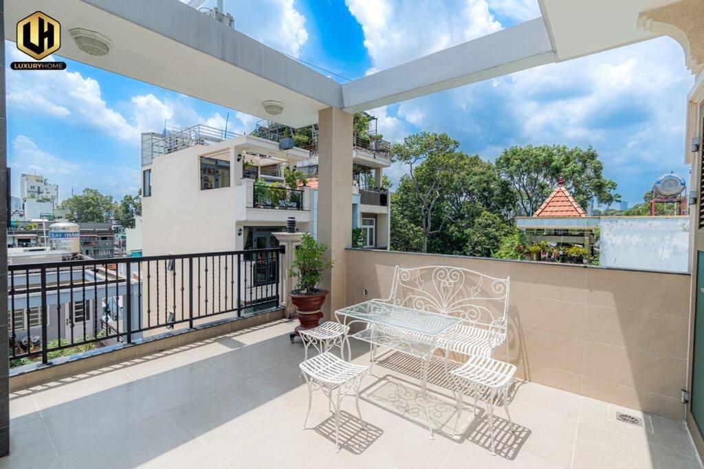Luxury Home Sai Gon 2 Хошимин Экстерьер фото