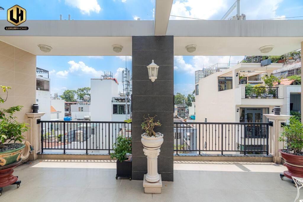 Luxury Home Sai Gon 2 Хошимин Экстерьер фото